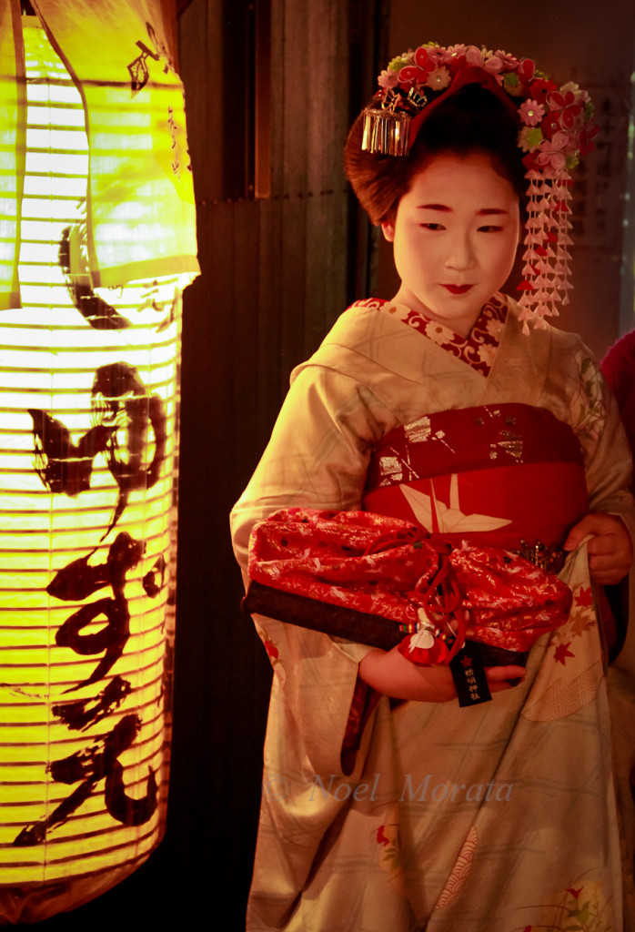 exploring the Gion District
