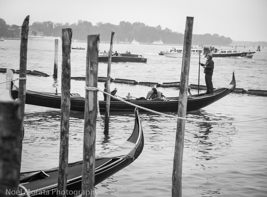 Venice highlights in black and white - Travel Photo Discovery