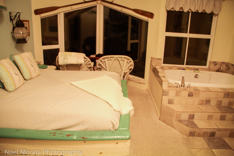 Boathouse guest room with honeymoon features