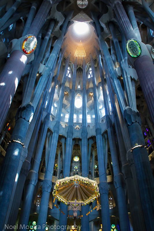 The main altar at La Sagrada Familia 