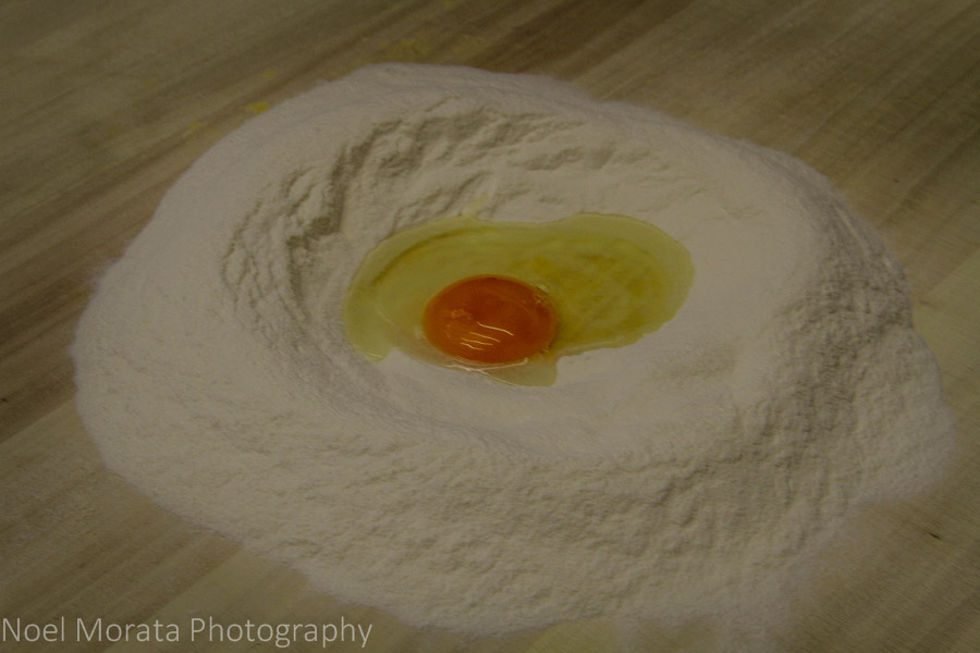 Creating the pasta dough at Podere San Giuliano 