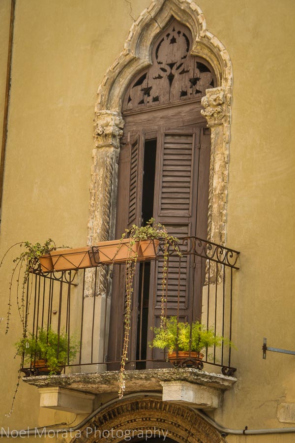 Venetian style doors and detail in Verona