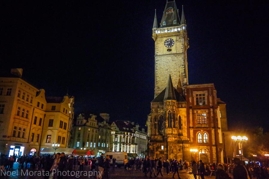 Walking around the main square of Prague- Staromestske namest at night timei