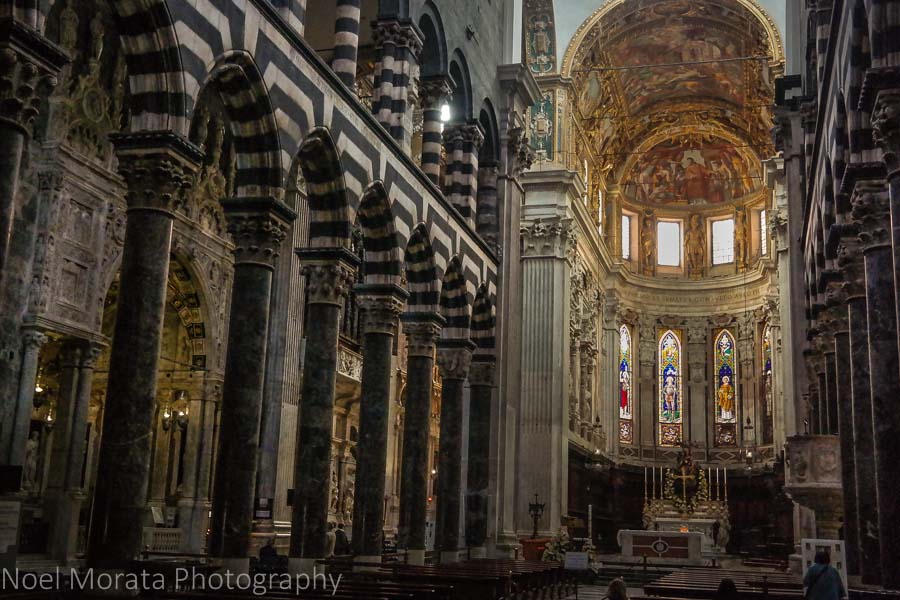 Interior of the Cattedrale di San Lorenzo, Genoa, Italy