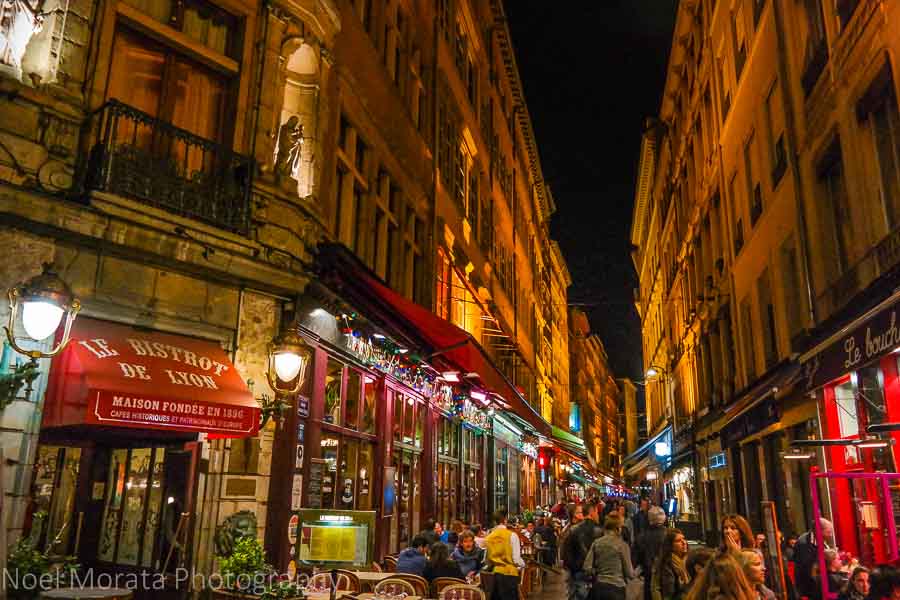 A walking promenade at night in Lyon, France 