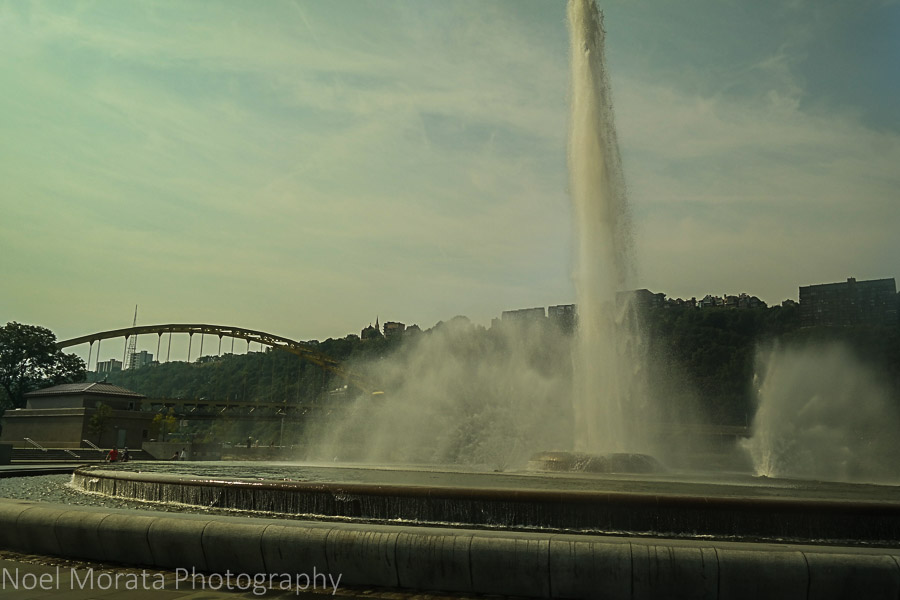 Point state park and fountain - A first impression of Pittsburgh