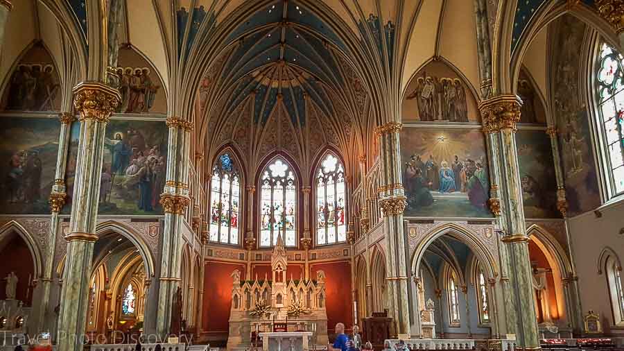 Catholic cathedral of St. John the Baptist in Savannah, GA