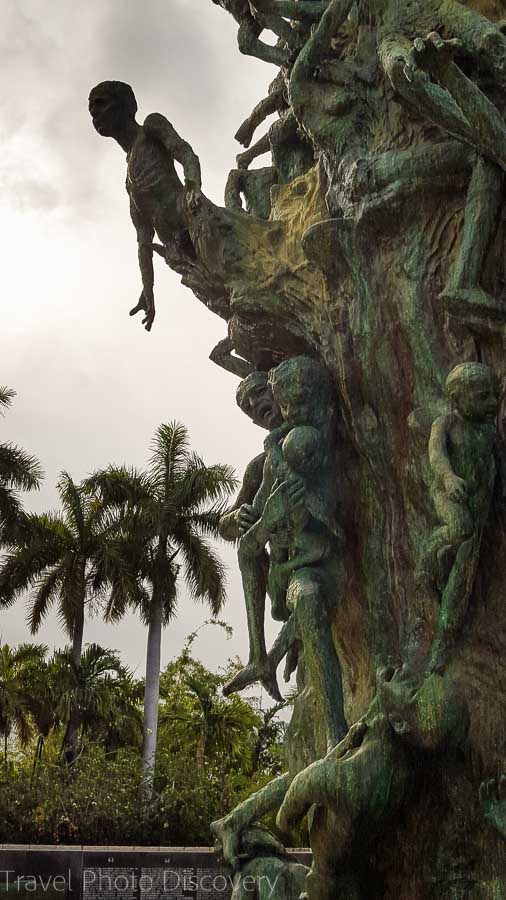 Holocaust sculpture Holocaust Memorial Miami Beach