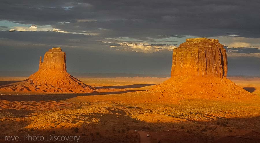 Sunset image Visiting and touring Monument Valley in Utah