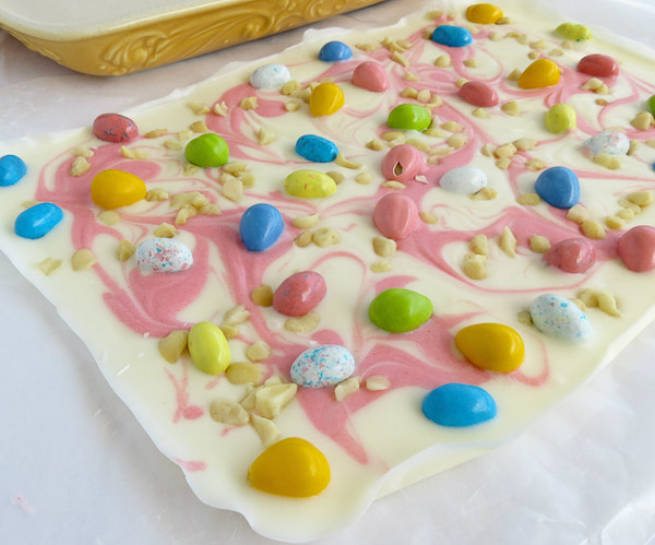 Easter-Candy-Macadamia-Bark-Recipe with Thrifty Jinx