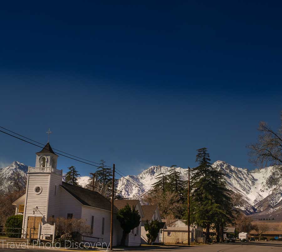 Independence at Inyo County Hwy 395 Eastern Sierras