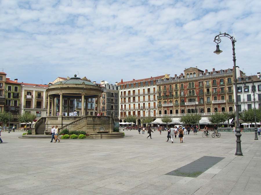 Bilbao plaza Gran Via
