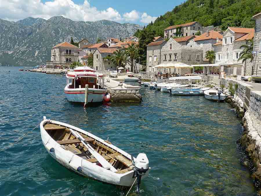 kotor bayside visiting in one day