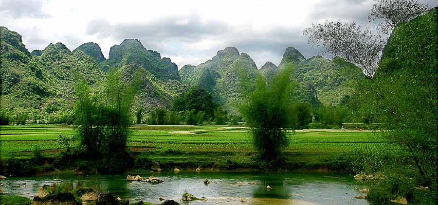 ba-be-national-park hike in Vietnam