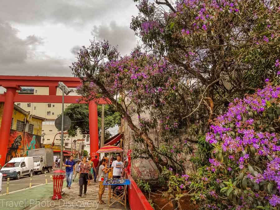 Liberdade street scene