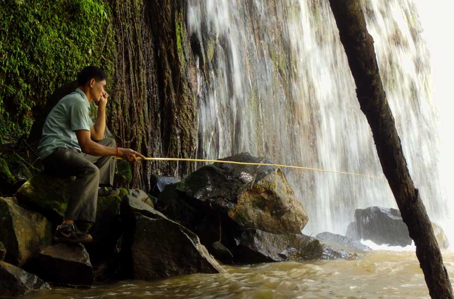 overnight trekking adventure Cambodia