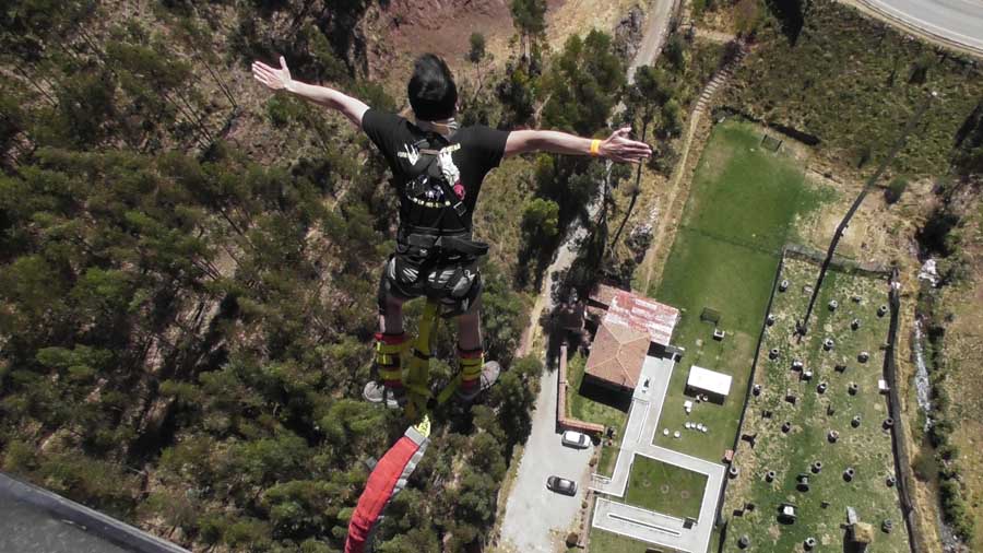 bungee jumping in Action Valley cusco