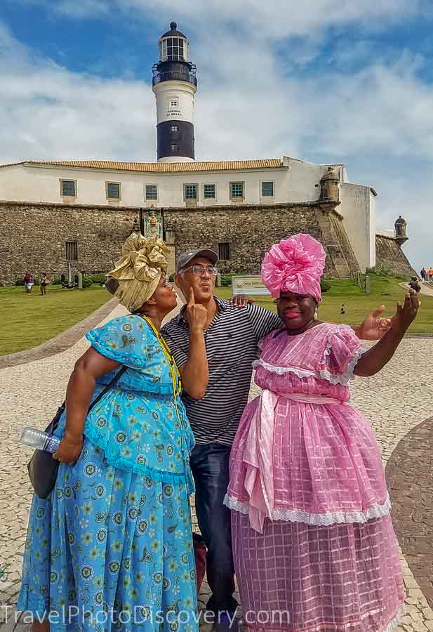 Farol de Barra lighthouse selfie photos