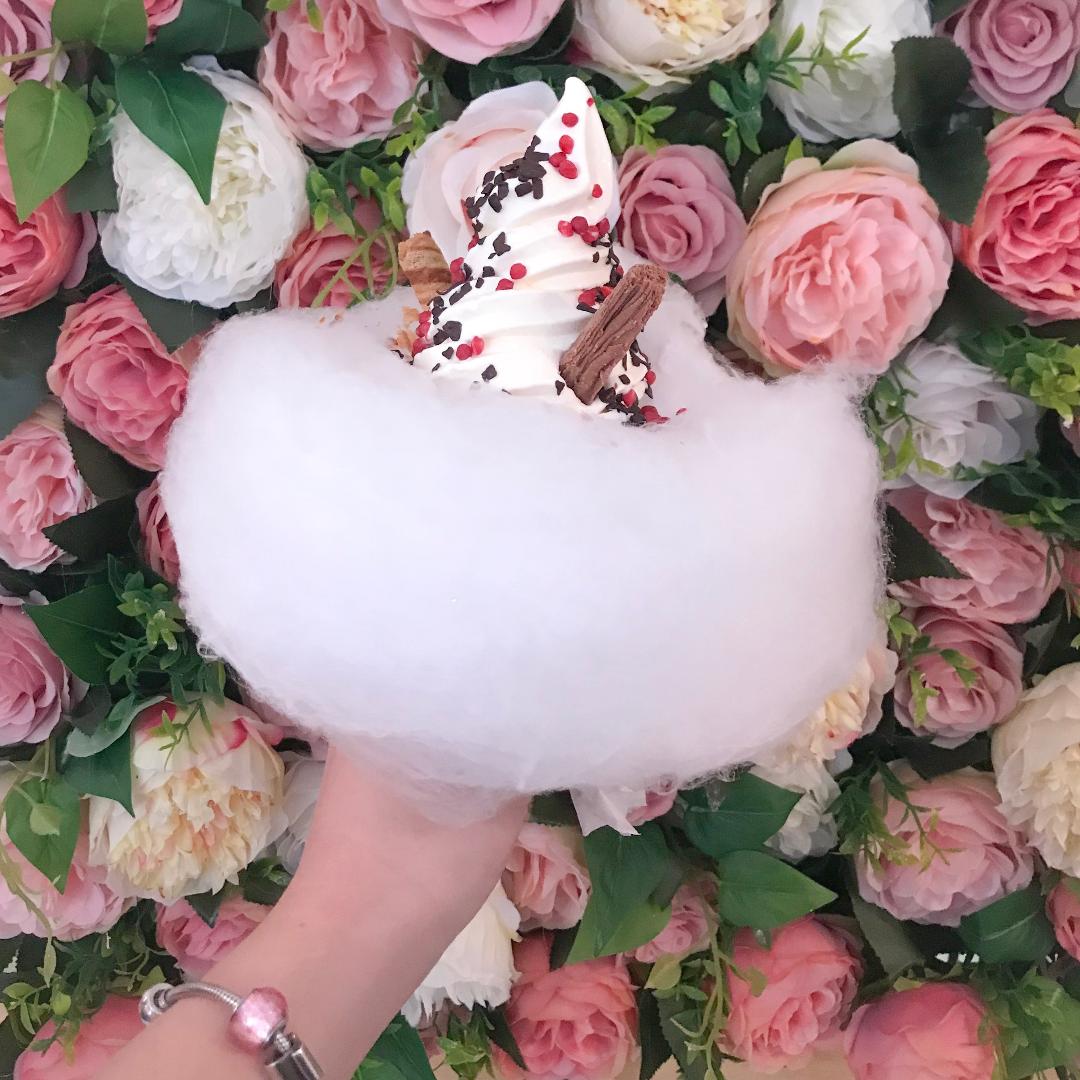 Ice cream and cloud dessert in London