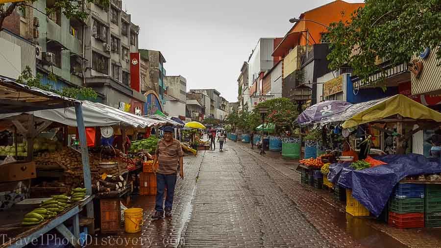 Panama-City-attractions-central market