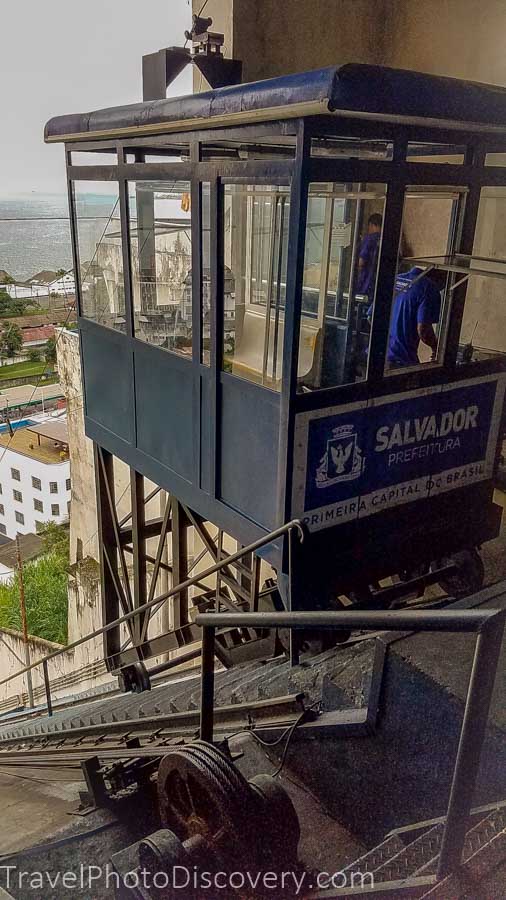 Salvador de Bahia trams to lower Salvador town