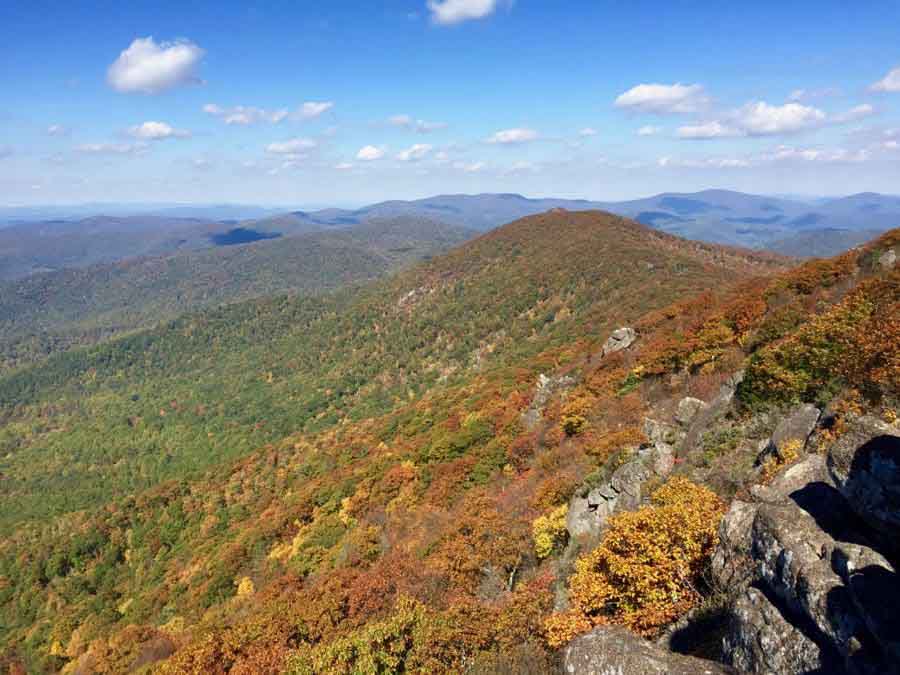 Hike to Marys Rock Shenandoah NP