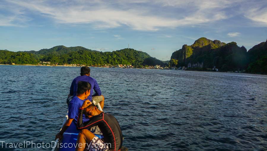 ElNido harbor.town