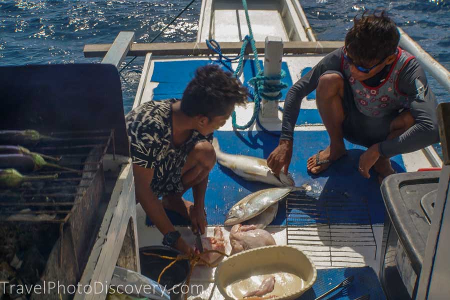 ElNido cruise.prepping.lunch