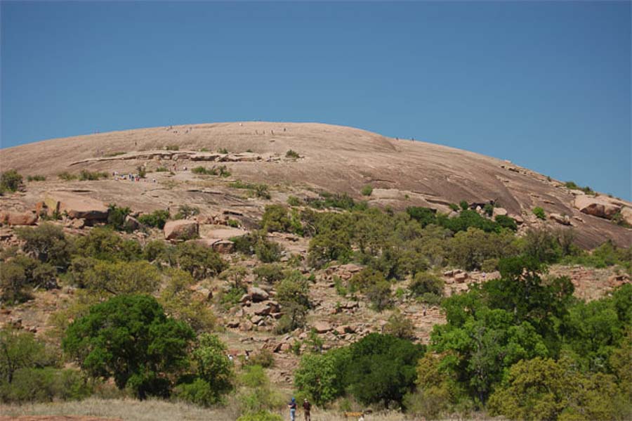 Enchanted_rock visit spring time