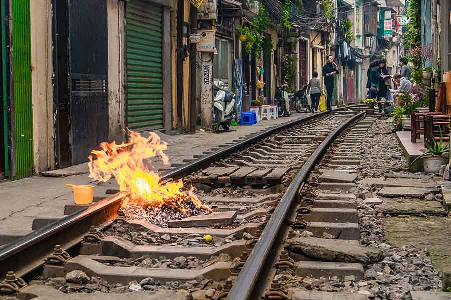 Train Street breakfast in Hanoi