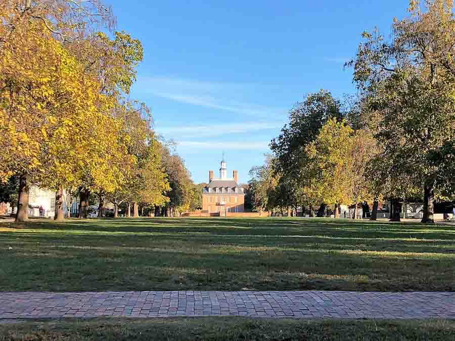 colonial williamsburg governors palace