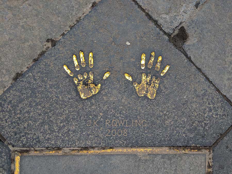 J.K.-Rowling's-handprints-in-Edinburgh