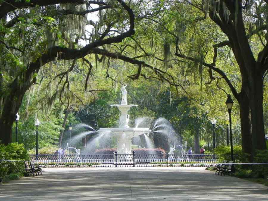 Visiting Savannah, Georgia (1)