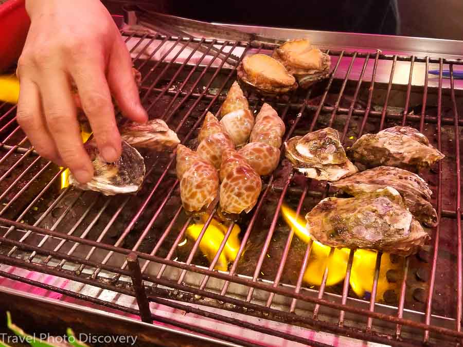 What to eat at Raohe night market, Taipei