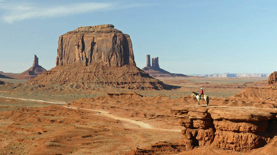 monument_valley_road trip