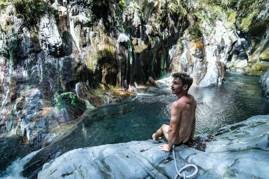 Lisong-Hot-Springs