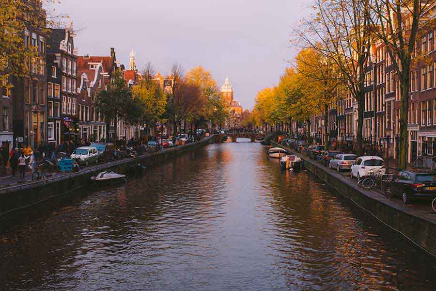amsterdam-fall time visit