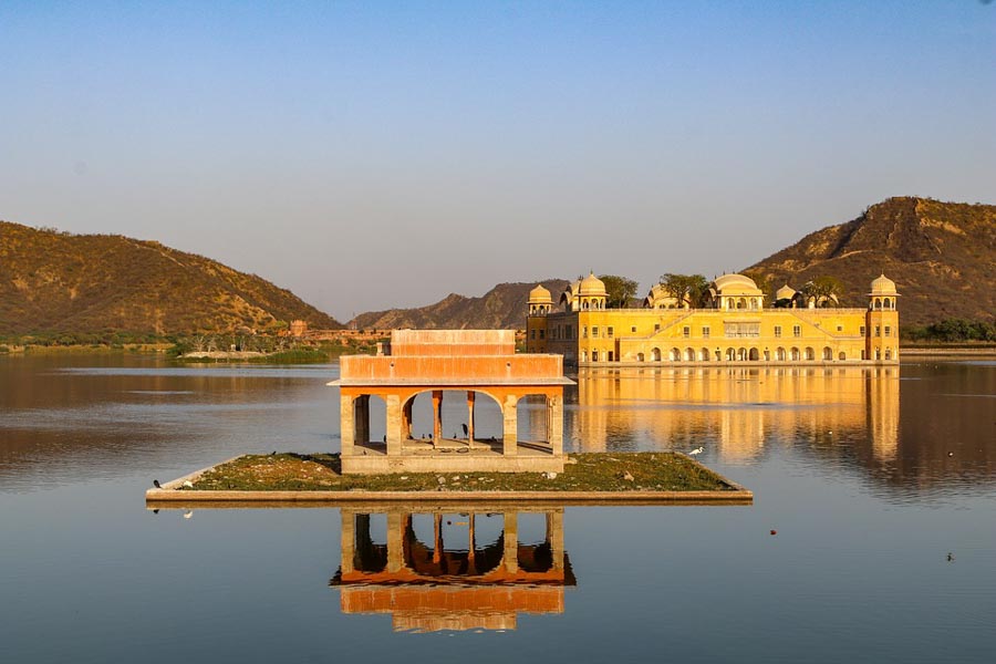 Capture the Beauty of the Jal Mahal