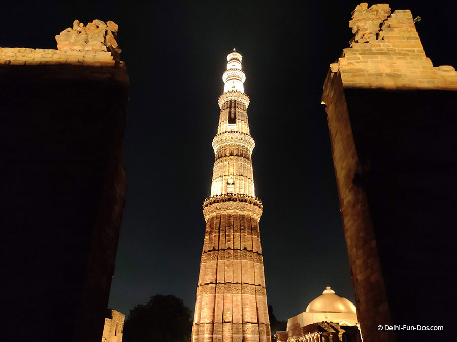 Qutub Minar - Night Tourism