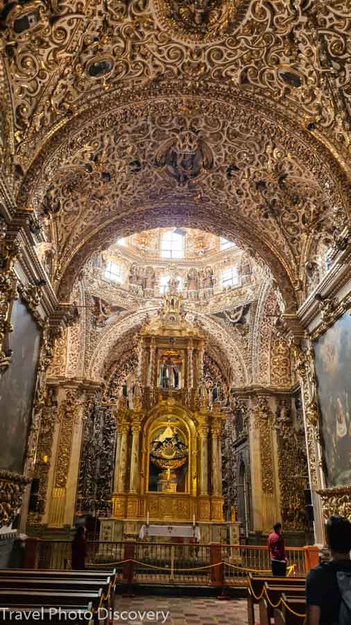 Capilla del Rosario - ornate chapel interiors