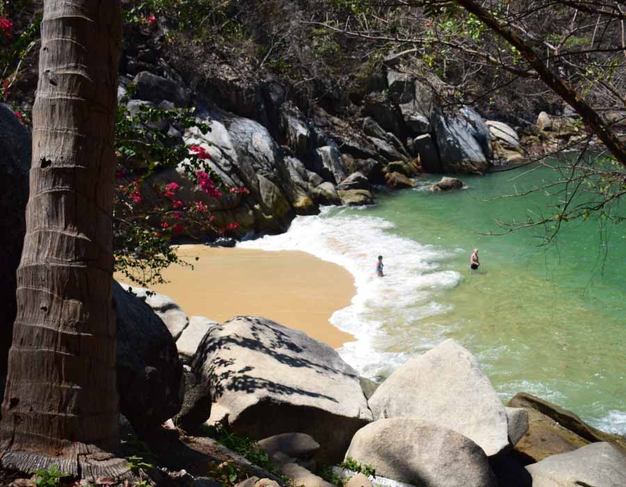 turquoise seas of Colomitos cove