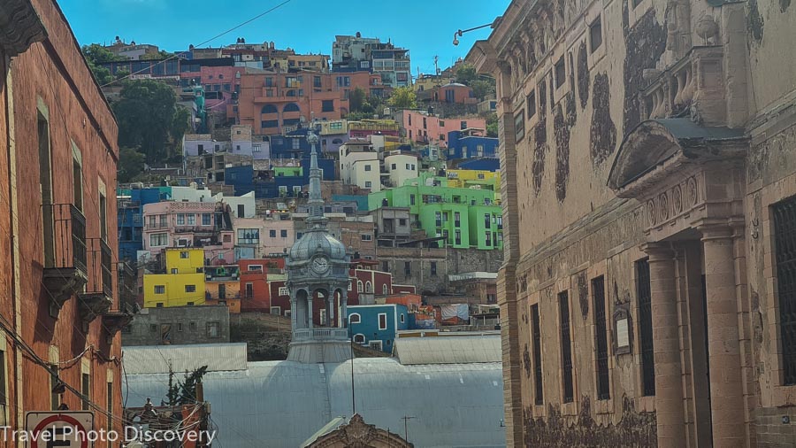 Side entrance of Guanajuato Alhóndiga de Granaditas 