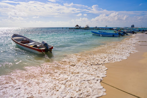 Visit the best beaches in Riviera Maya