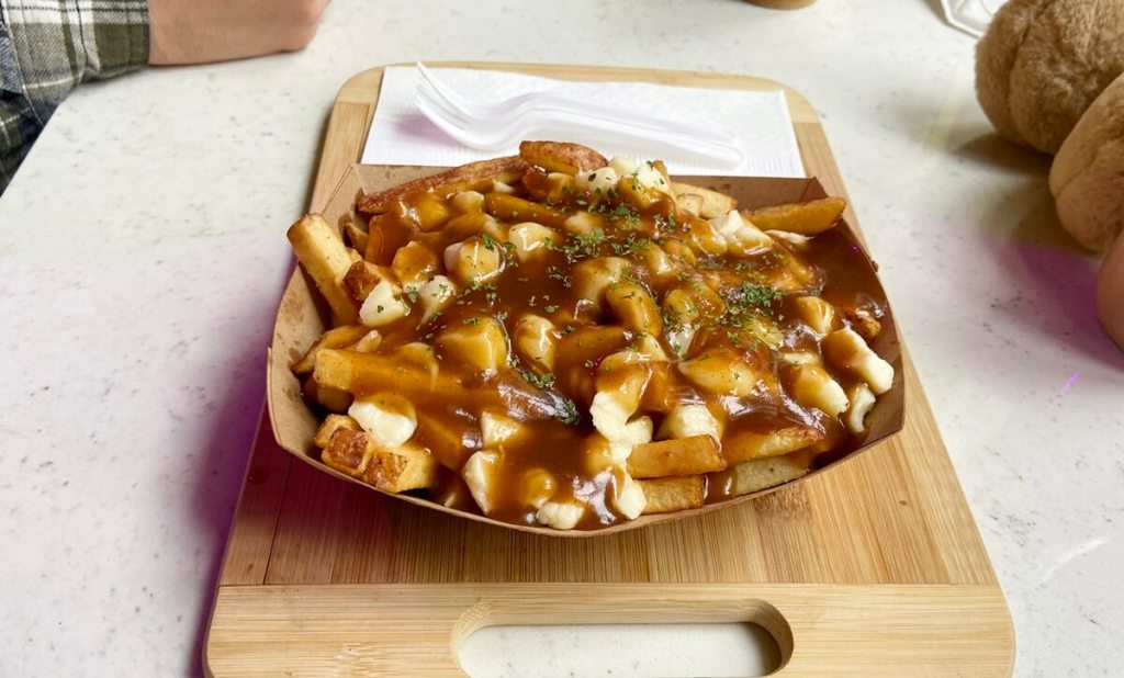 2 Days in Montreal: An Epic + Easy Itinerary 7 poutine canada