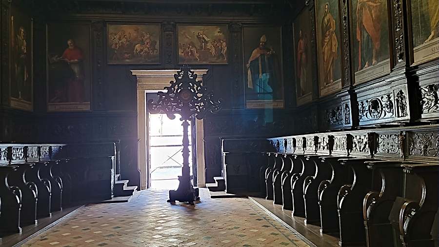 The Upper choir area with wooden benches and other ornamentation