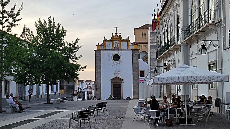What to eat in Evora