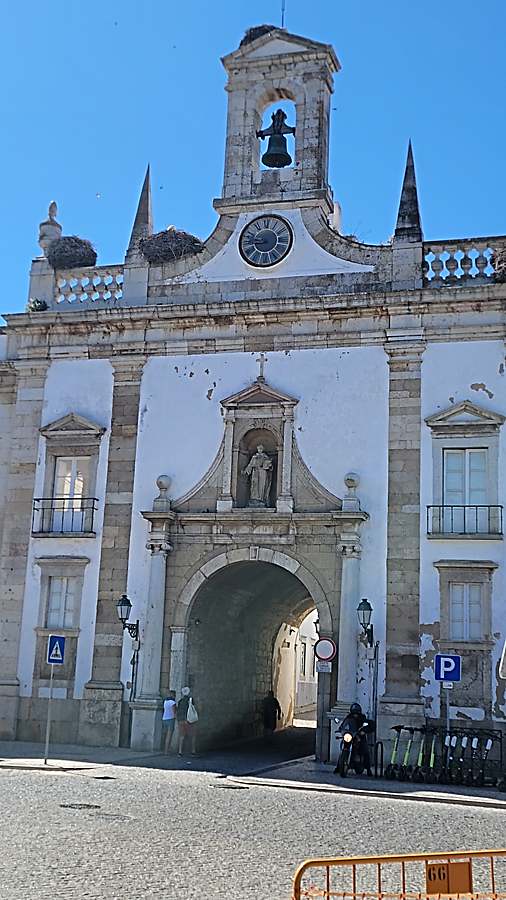 Arco da Vila in Faro