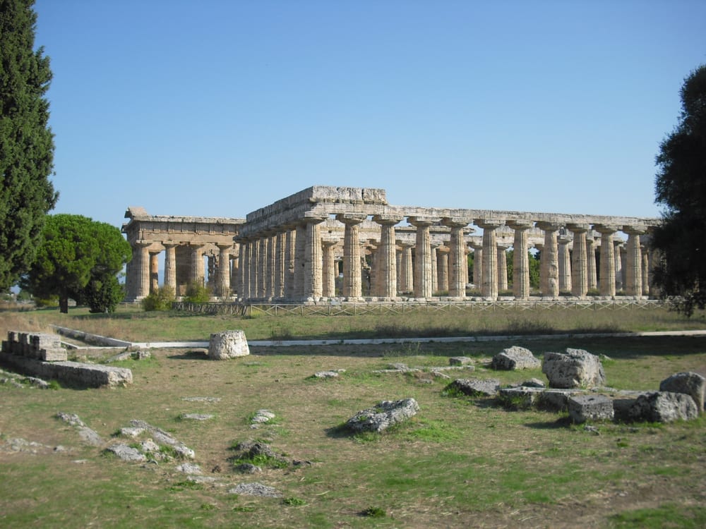 Visiting the three major temples of Paestum