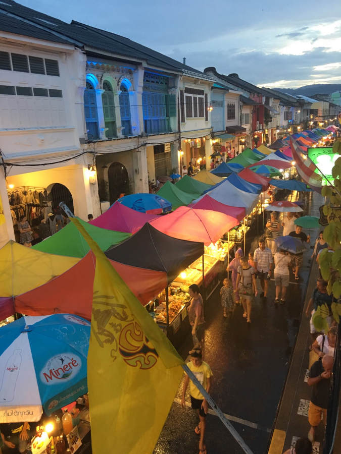 Sunday night market