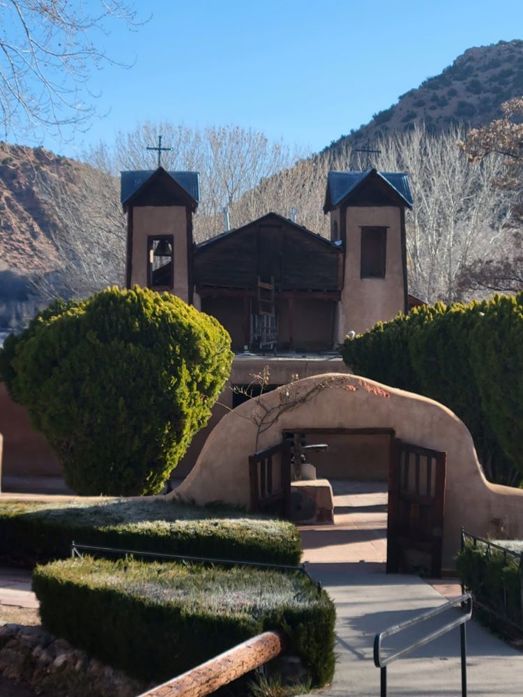 Take a scenic drive to nearby destinations like the picturesque village of Chimayo